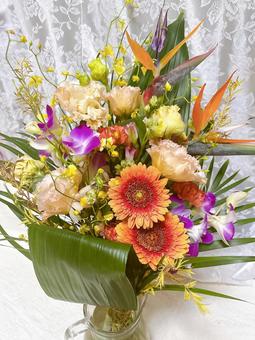 トロピカル　花束 花束,トロピカル,お礼の写真素材