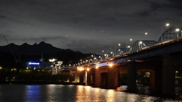 ソウル_夜景 ソウル_夜景 夜景,漢江,橋の写真素材
