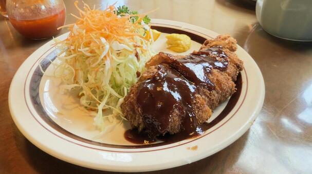 カツ定食　六文銭食堂 カツ,ソースカツ丼,キャベツの写真素材