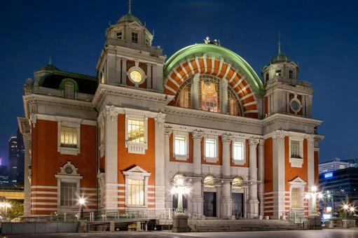 中之島公会堂 公会堂,赤煉瓦,夜景の写真素材