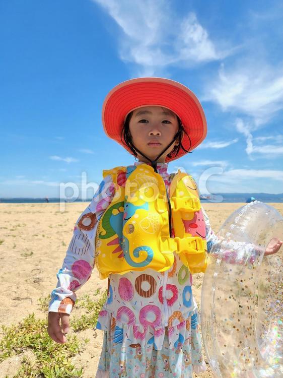 夏の思い出海水浴 レジャー,泳ぐ,水着の写真素材