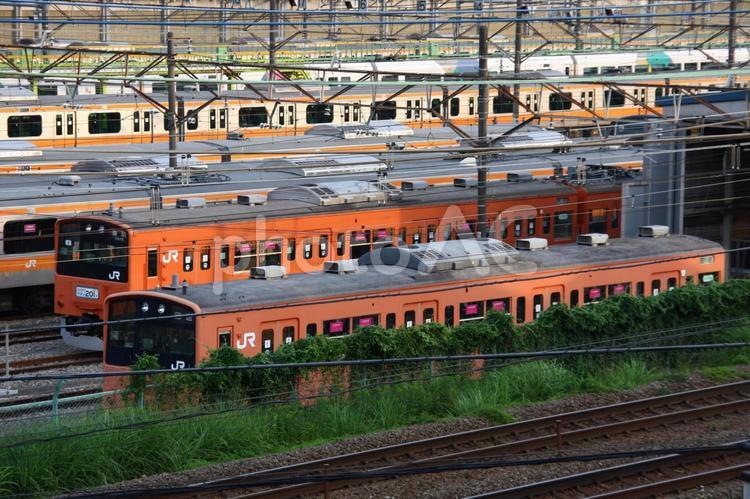 JR中央線、H4編成とクハ201-1 鉄道,交通,電車の写真素材