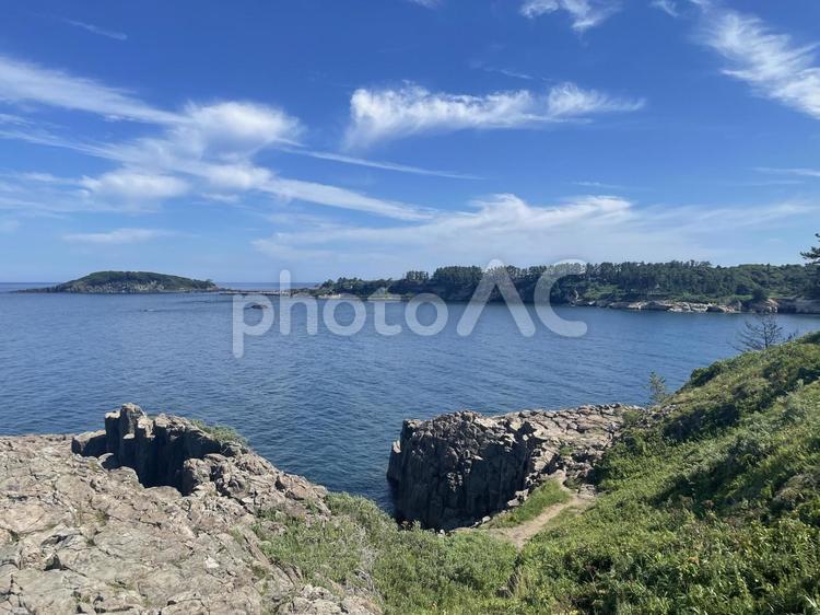 東尋坊から見える海２ 東尋坊,海,福井県の写真素材