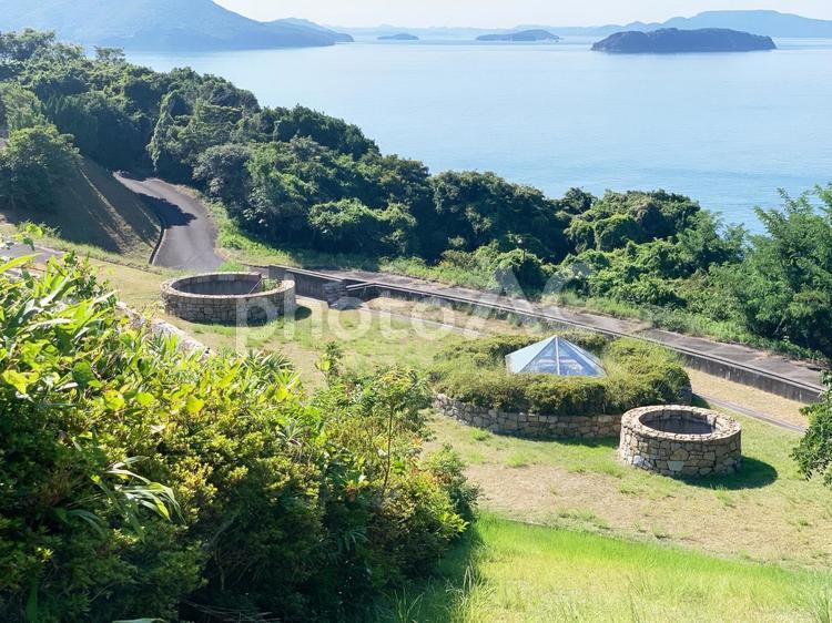 テアトロンの丘から望む瀬戸内海 さぬき市,香川県,テアトロンの写真素材