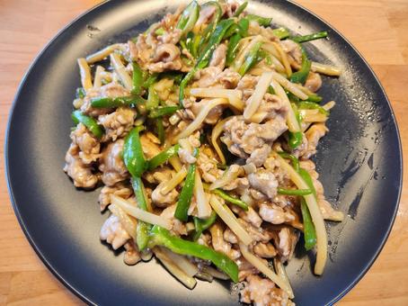 青椒肉絲 青椒肉絲 青椒肉絲,ピーマン,夏野菜の写真素材