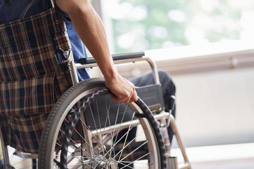 Hands of elderly people in wheelchairs, une fauteuil roulant, les personnes âgées, main, JPG