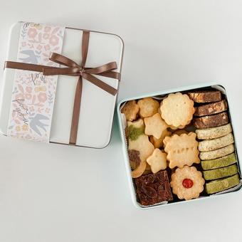 クッキー缶 クッキー缶の写真