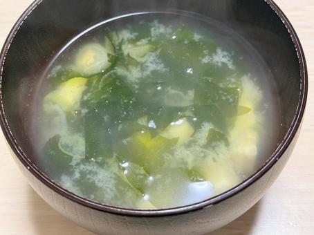 みそ汁 味噌汁,みそ汁,ワカメの味噌汁の写真素材