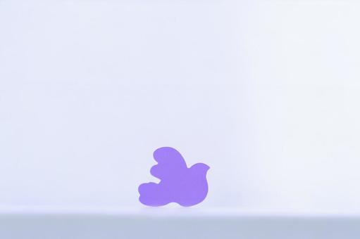 Violet pigeon acrylic piece_2, JPG