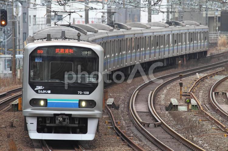 りんかい線、70-000型、Z10編成 りんかい線,東京臨海高速鉄道,70ー000型の写真素材