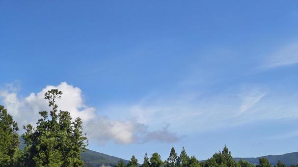 快晴の秋空 快晴の秋空の写真