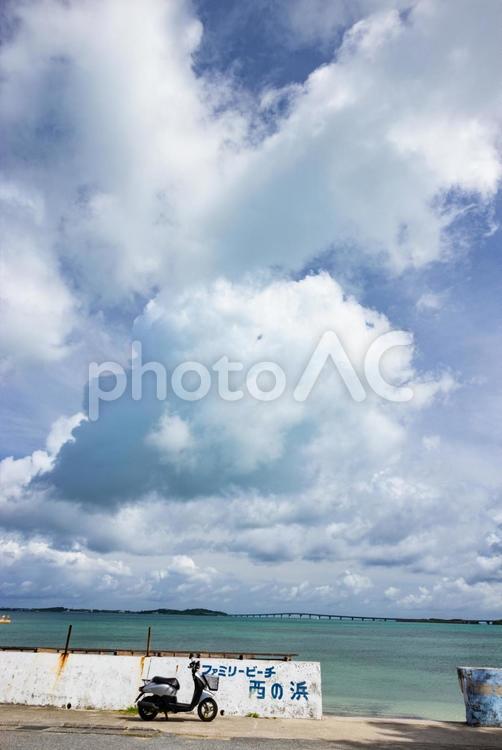 沖縄県宮古島　ビーチの風景 沖縄,宮古島の海,宮古島の写真素材