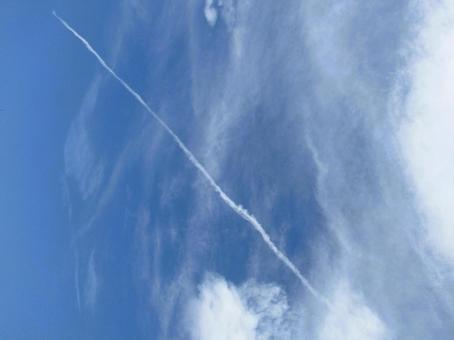 飛行機雲 飛行機雲の写真