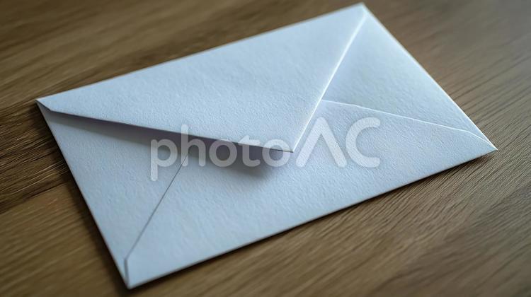大切なメッセージを封じた一通の手紙 封筒,手紙,白の写真素材