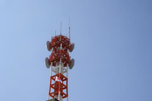 青と赤 青と赤 電波塔,青と赤,夏の写真素材