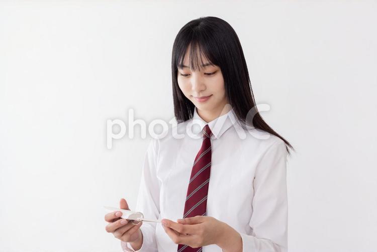 暗記をする女子高生 女性,女の子,女子高生の写真素材
