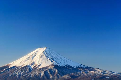 青空と雪化粧の富士山 青空と雪化粧の富士山 富士山,シンプル,世界遺産の写真素材