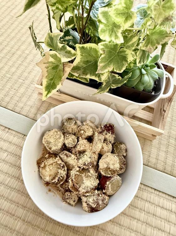 ヘルシーさつまいものきな粉あえ！おやつ☆ 美味しい,さつまいものきな粉あえ,ヘルシーの写真素材