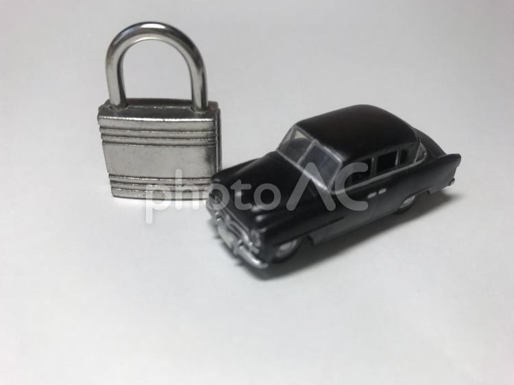 車とカギ、カーセキュリティーイメージ クルマ,模型,交通の写真素材
