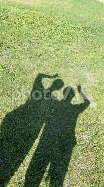 晴れの日 晴れ,春,手を挙げるの写真素材