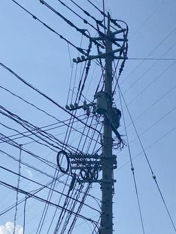 電柱電線7252 電柱電線7252の写真