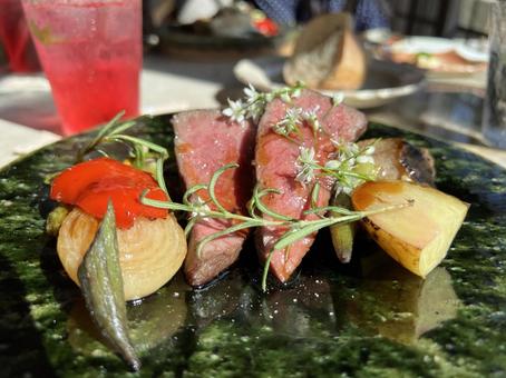 ランプ肉のステーキ ランプ肉のステーキの写真