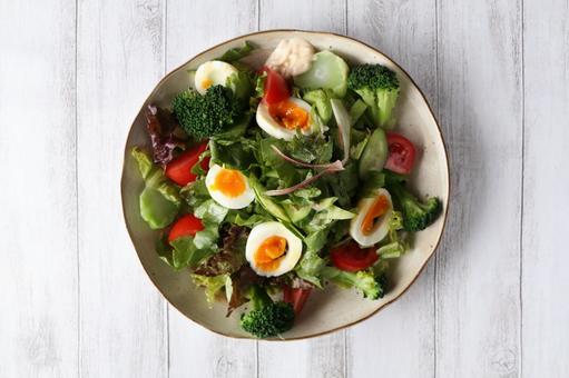 Broccoli and boiled egg salad Broccoli and boiled egg salad