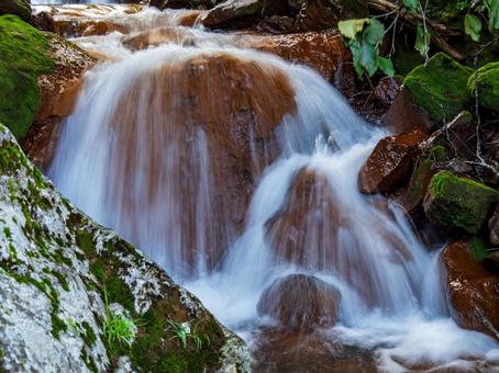 斜里岳登山道の沢 斜里岳登山道の沢 斜里岳,沢,滝の写真素材