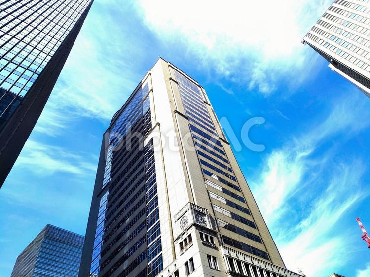 東京のビル街と空 東京,ビル街,青空の写真素材
