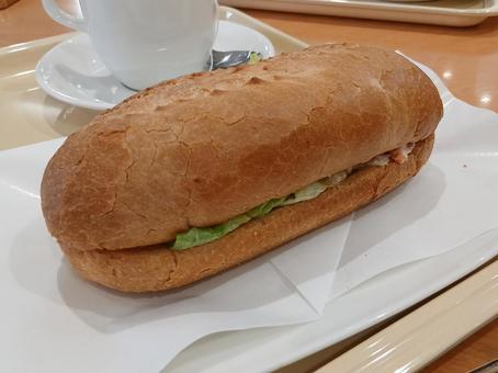 サンドイッチ【野菜とエビ】③ サンドイッチ【野菜とエビ】③の写真