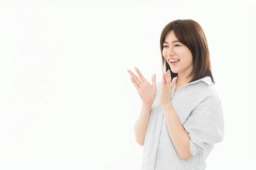 若い女性 応援 若い女性 応援 女性,人物,応援の写真素材