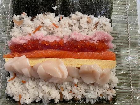 海鮮恵方巻 恵方巻,海鮮,ホタテの写真素材