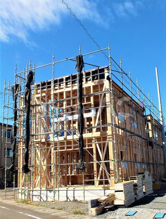 木造住宅建築中 工事,建築,建築工事の写真素材