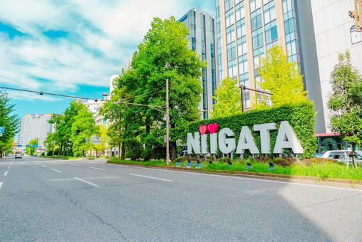 【新潟】新潟駅周辺のモニュメント 新潟駅,新潟,駅の写真素材