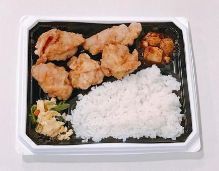 からあげ弁当 からあげ弁当,唐揚げ弁当,弁当の写真素材