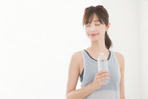 フィットネスクラブ 給水 フィットネスクラブ 給水 フィットネスクラブ,フィットネスジム,水の写真素材