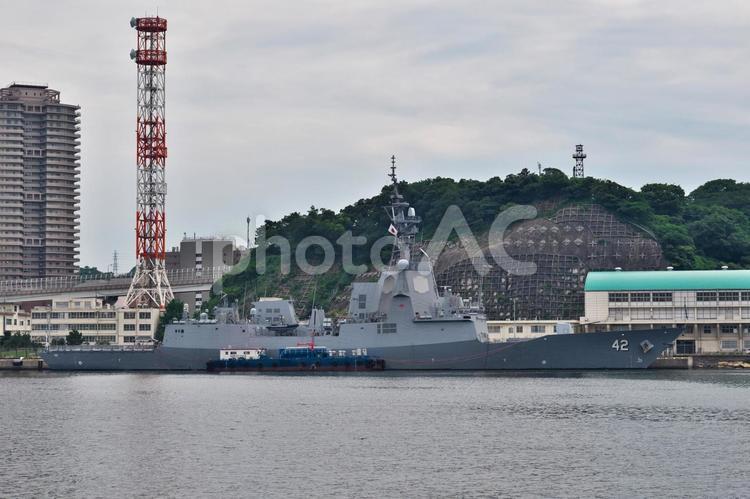 豪海軍　イージス艦　シドニー 神奈川県横須賀市,軍港めぐり,横須賀港の写真素材