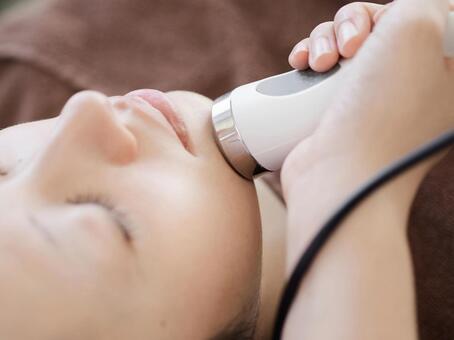 Facial beauty treatment image, ästhetischer salon, gesichtsbehandlung, pflege, JPG