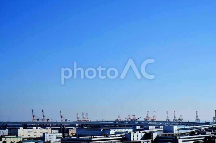 港の見える丘公園から見る大型クレーン 開放感,爽快感,港の見える丘公園の写真素材