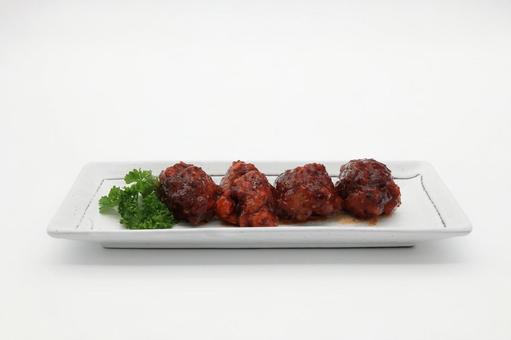 ヤムニョムチキン(韓国料理) ヤムニョムチキン(韓国料理) ヤンニョムチキン,韓国式フライドチキン,韓国料理の写真素材