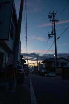 夏の夕暮れ 夕暮れ,夕焼け,日暮れの写真素材