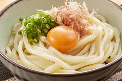 讃岐うどん 釜玉ぶっかけ 讃岐うどん 釜玉ぶっかけ 釜玉うどん,ぶっかけ,うどんの写真素材