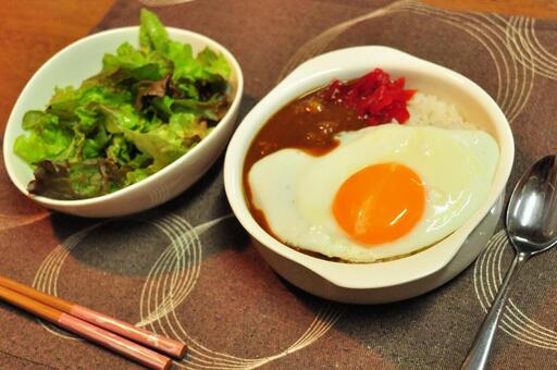 エッグカレー エッグカレーの写真