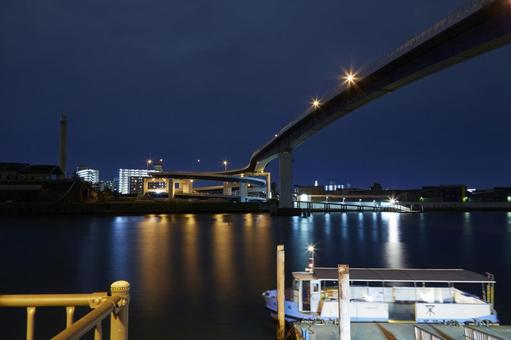 千本松大橋　めがね橋　夜景 千本松大橋,めがね橋,大正の写真素材
