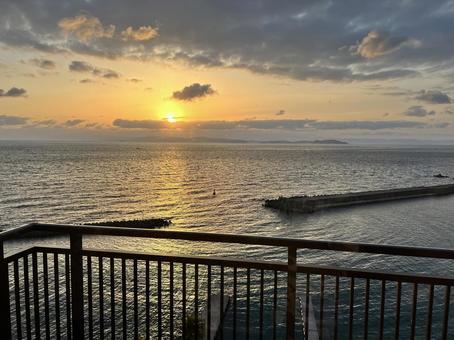 淡路島の夕日 夕日,サンセット,ゴールデンタイムの写真素材