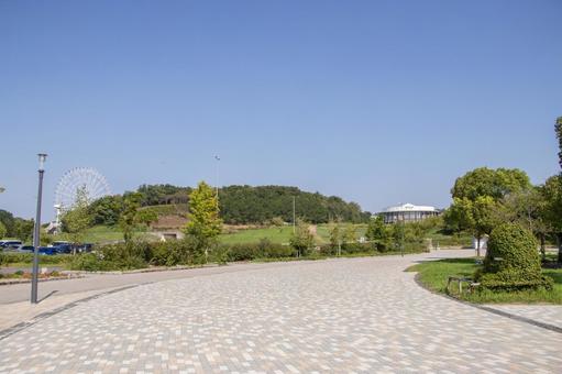 愛・地球博記念公園 モリコロパーク 愛・地球博記念公園 モリコロパーク 愛・地球博記念公園,モリコロパーク,青空の写真素材