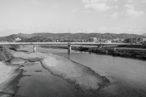車窓の橋 車窓の橋の写真