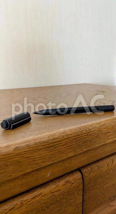 俺の黒ペン① 木材,文房具,黒の写真素材