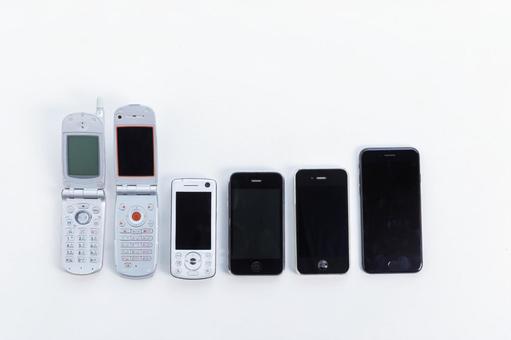 スマホとガラケーv スマホとガラケーv スマートフォン,ガラケー,携帯電話の写真素材