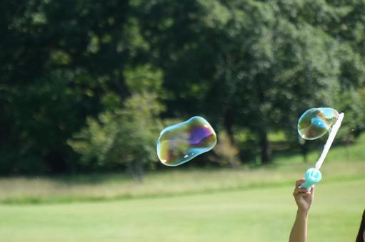 シャボン玉 シャボン玉,しゃぼん玉,フワフワの写真素材
